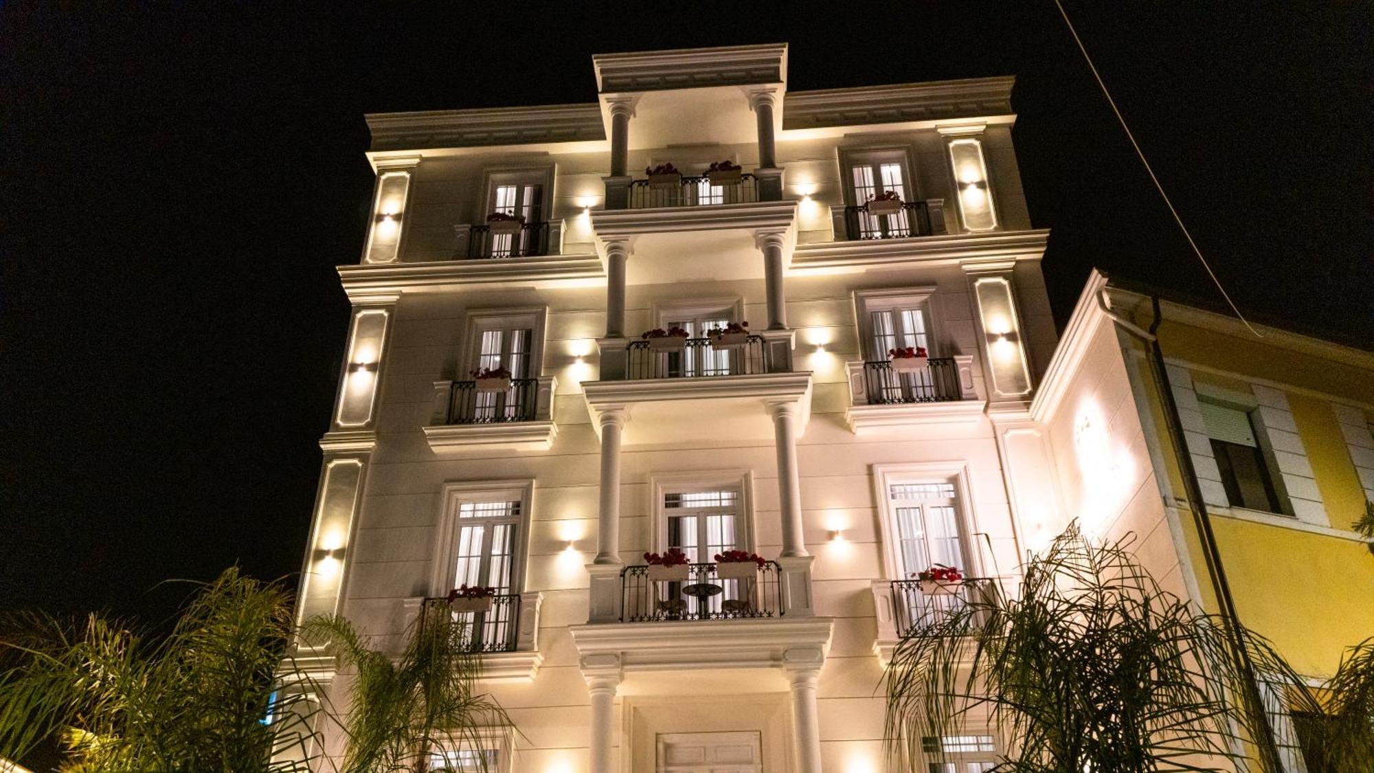 Art Gallery Boutique Hotel Durrës Zewnętrze zdjęcie