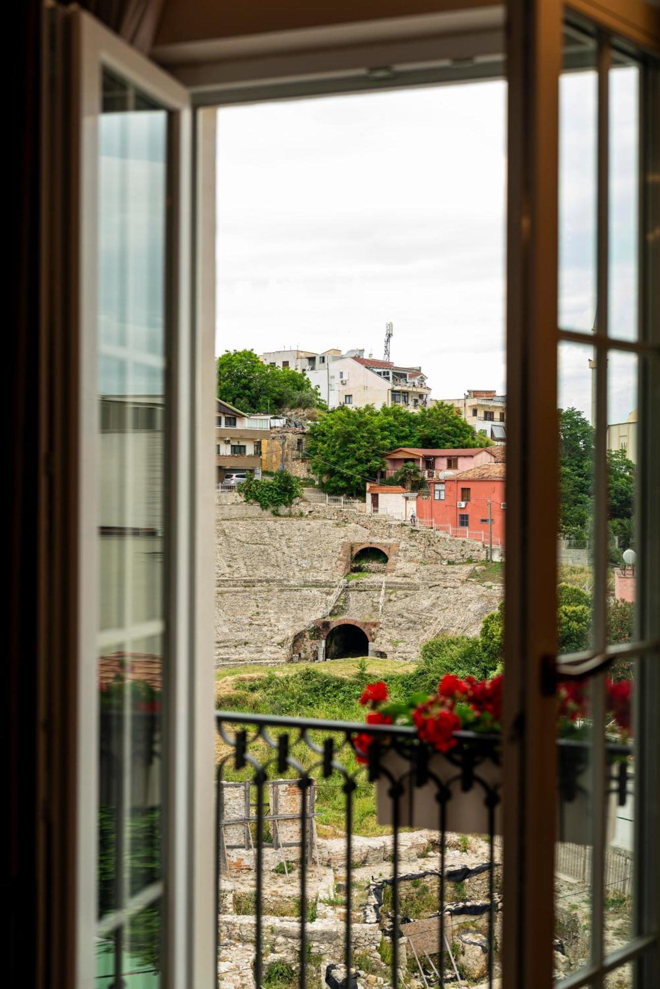 Art Gallery Boutique Hotel Durrës Zewnętrze zdjęcie