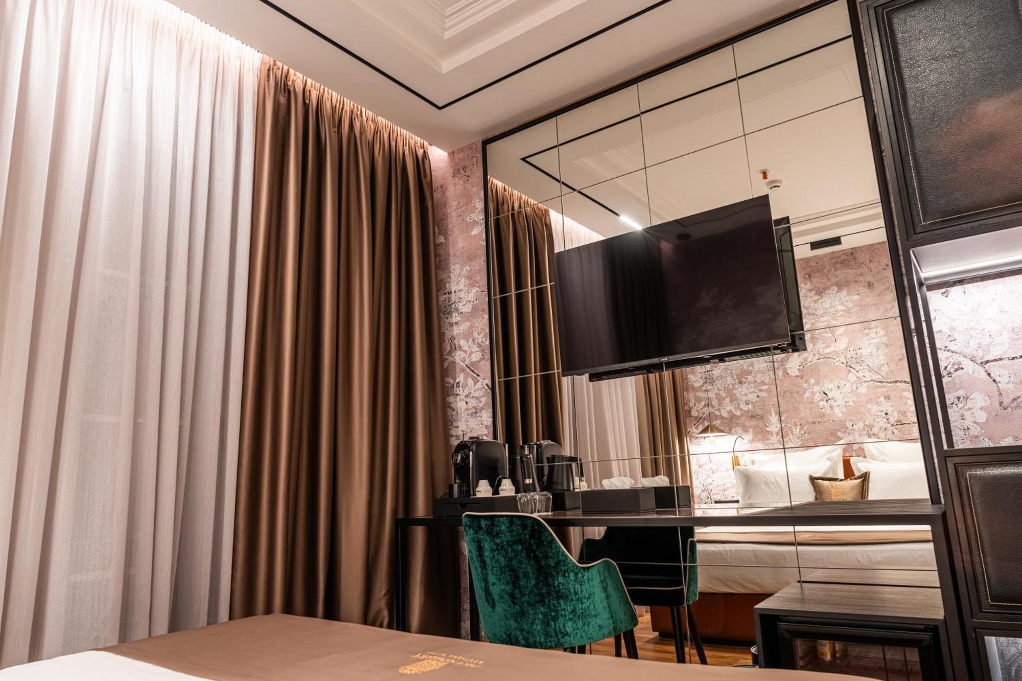 Art Gallery Boutique Hotel Durrës Zewnętrze zdjęcie